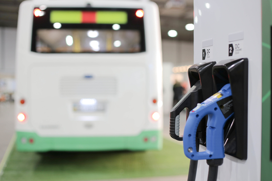 النوع 1 2 Ccs EV شاحن السيارات الجدول الزمني إعفاء الضرائب تكلفة المنحة الطاقة الخارجة عند الطلب