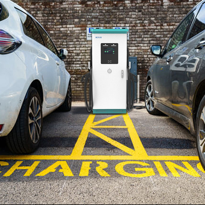محطة شحن السيارات الذكية العامة التجارية DC CHAdeMO سريعة 180-240KW