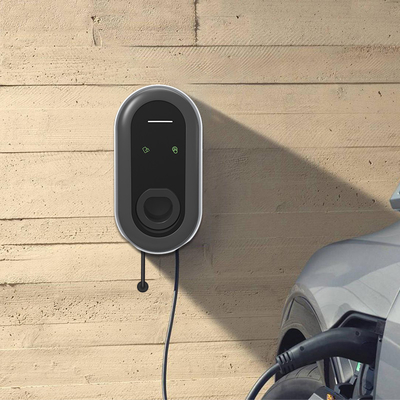 حماية RCD ضد التسرب IP54 5KW 22KW AC EV كومة شحن لـ Tesla في منتزه الترفيه