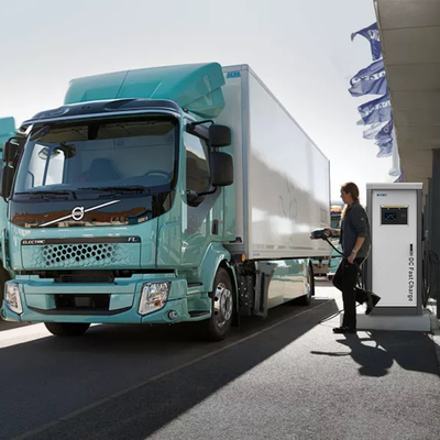 60 كيلوواط CCS2 DC الطوارئ RFID EV السيارة الكهربائية كومة شحن السيارة مع OCPP 1.6J/1.5J