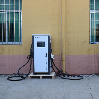 60KW-120KW نوع 3 EVCS وصلة في DC E مركبة محطة شحن سريع EV