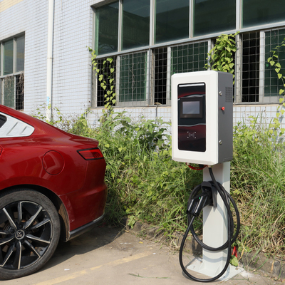 تطبيق 4G الذكي في الهواء الطلق 20kW 30kW 40kW مستوى 3 حائط متواصل التجاري CCS1 CCS2 محطة شحن EV GB / T